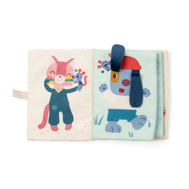 Livre d'activités "Nina se déguise" – Image 2